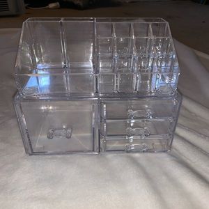 Acrylic makeup organizer